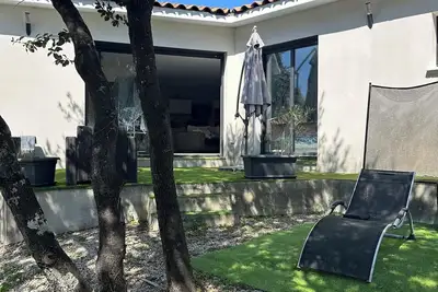 Image de Villa au calme à la campagne avec espace de jeux pour enfants