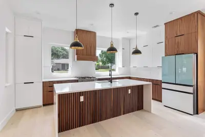 Image de Sleek & Stylish New Build