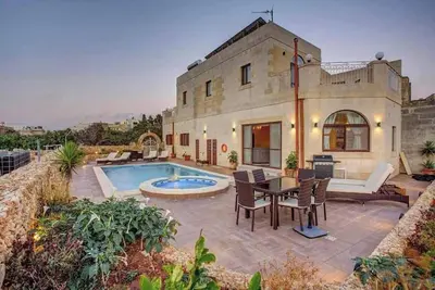 Image de Villa Victoria avec vue sur la campagne