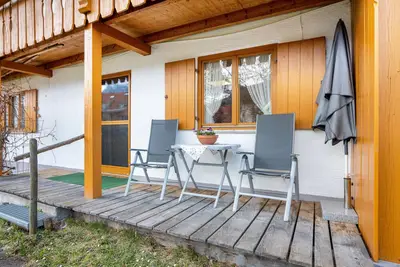 Appartement 'Herrehänsle' avec terrasse privée, jardin partagé et Wi-Fi