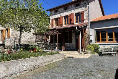 Image de Gîte spacieux avec jardin, animaux admis