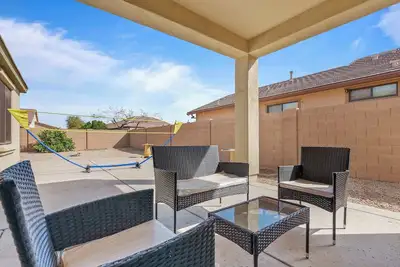 Image de Family Friendly w/ Badminton | Goodyear Park