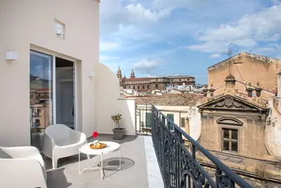 Image de Suite Vucciria with Terrace by Wonderful Italy