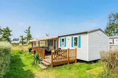 Image de Mobil-home | Classic | 3 Ch. | 6 pers. | Terrasse surélevée | Tv