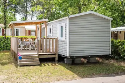 Image de Mobil-home | Classic | 2 Ch. | 4/6 pers. | Terrasse surélevée