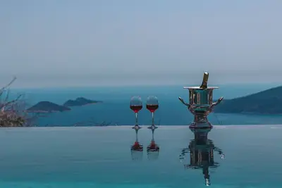 Image de Infinity pool and 3 bedroom in Kalkan