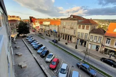 Image de 3 bedroom apartment City Center