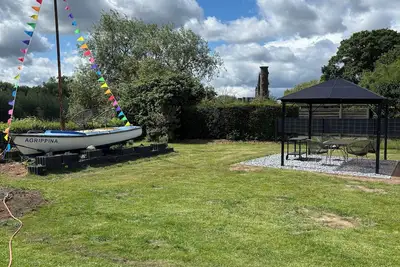 Image de Vacation home Weserblick, House Forelle. Directly on the Weser, in the town of Rinteln.