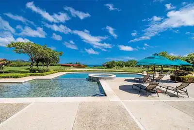 Image de 2-bedroom condo in Reserva Conchal, best ocean view! ! !