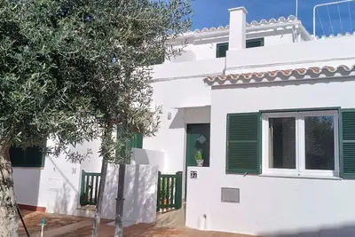 Image de Au Baleares, maison et piscine avec maître nageur sur l’Ile de Minorque