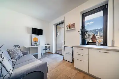 730a Apartment Lumos