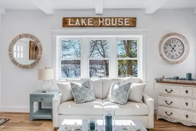 Image de Lakefront~Private Beach~Cape Cod family retreat