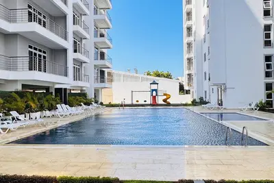 Image de Spacious 3br Retreat in Nyali with Pool, Parking & Steps from Beach & Malls