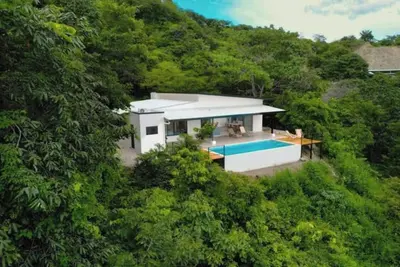 Image de new 3-bed ocean view villa - pool on private mountainside - gated community