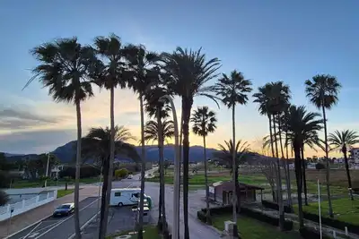 Image de Les jardins de Tavernes\nAppartement spacieux et agréable à deux pas de la plage