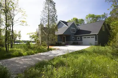 Image de Beautiful 4-bedroom cottage with Ac, WiFi in enchanting Baileys Harbor