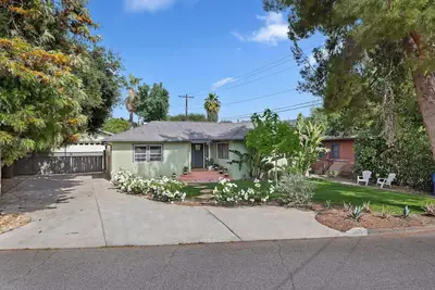 Image de Ojai Cottage Retreat with touch of class with Mountain Views