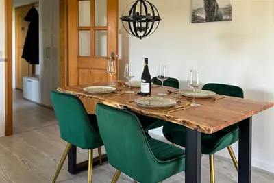 Image de Vacation apartment, 72m² for 2-4 persons, living room, kitchen, bedroom, bathroom/Wc, conservatory, Wlan