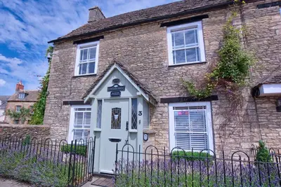 Image de Beautiful Cottage in Picturesque Cotswolds Village