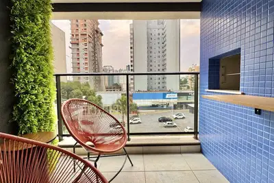 Image de 1 Quarto, sacada e Churrasqueira ao lado Barigui