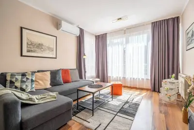 Image de Downtown Stay: Art by Grandpa, Calm & Convenience