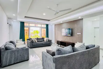 Image de 3-bedroom apartment in delightful Mombasa Nyali with Ac, WiFi, fitness room