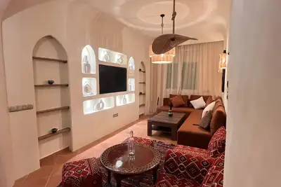 Image de Riad Apartment – 2 Bedrooms in Guéliz (Sleeps 6) | Pool Wi-Fi & Parking Included