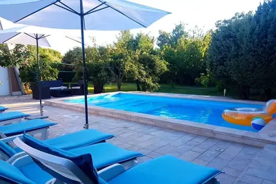 Image de Charming 4-bedroom house with pool in superb Zaton