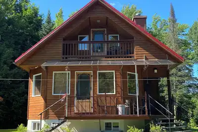 Image de Maison/chalet à l'orée de la forêt