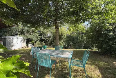 Image de Maison de campagne à l'esprit Landais avec agréable jardin clôt! !