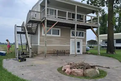 Image de Cozy 2-bedroom cabin on fantastic Big Lake