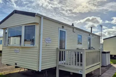 Image de Lovely 6 berth caravan at Sun Valley in North Wales ref 81023a