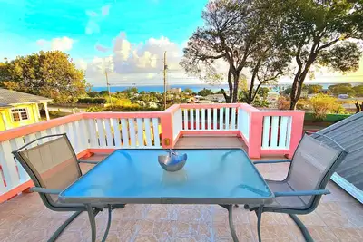 Image de Sea All Around-3 bedroom house in quaint Oistins with Ac, WiFi. Enjoy your stay