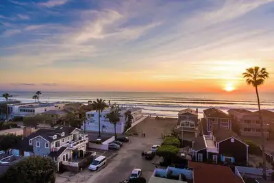 Image de Beachbound Bliss in Del Mar - New Listing