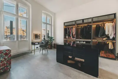 Image de Old building loft for 12 people at Alexanderplatz