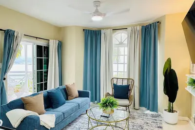 Image de Falcon Coastline - 2br/2ba-Security-Gated- Airport Transportation Available