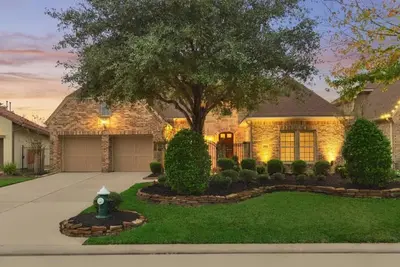 Image de Luxurious & Cozy. Relax with the whole family in this peaceful gated community