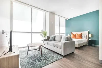 Image de Spacious Downtown Studio and Walkable
