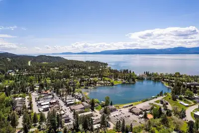 Image de Cozy Mountain Retreat; Glacier National Park & Flathead Lake Escape!
