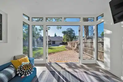 Image de Summer Retreat | Best Pool by Mary Lake +Ev Charge