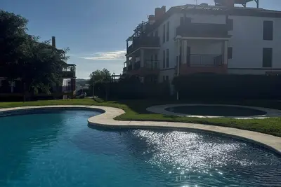 Image de Appart sud espagne Portugal Algarve avec Piscine roof top à 10 mn des plages.