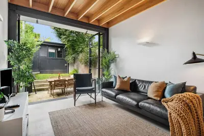 Image de Annandale Abode With Garage Parking