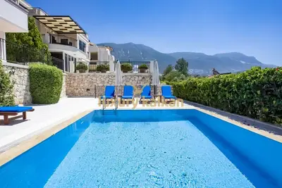 Image de Located on Kalkan's Kalamar road, with a capacity of six people.
