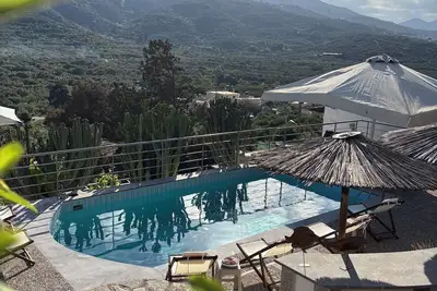 Image de Stone Heaven Resort - Poolside Bbq & Fresh Herbs | 5’ From Agios Nikolaos