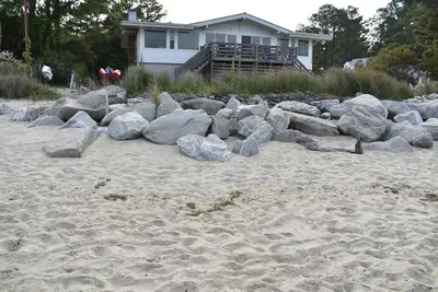Image de 🏖Chesapeake Bay Retreat – Private Beach • Fire Pit • WiFi • 2 Homes in 1