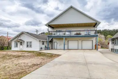 Image de Garage-40' Balcony-Spacious-Walk to Main-Firepit