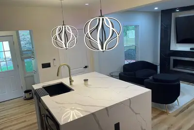 Image de Charming 2-bedroom house in Gill with Ac, WiFi