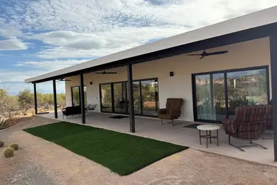 Image de Garden Oasis- amazing mountain views from every room