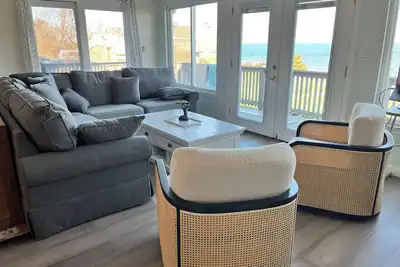 Image de Panoramic Cape Cod Bay Views with Private Sandy Beach