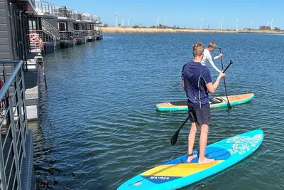 Image de Houseboat-lake-Sup's-bike-sea-beach-family-holiday!